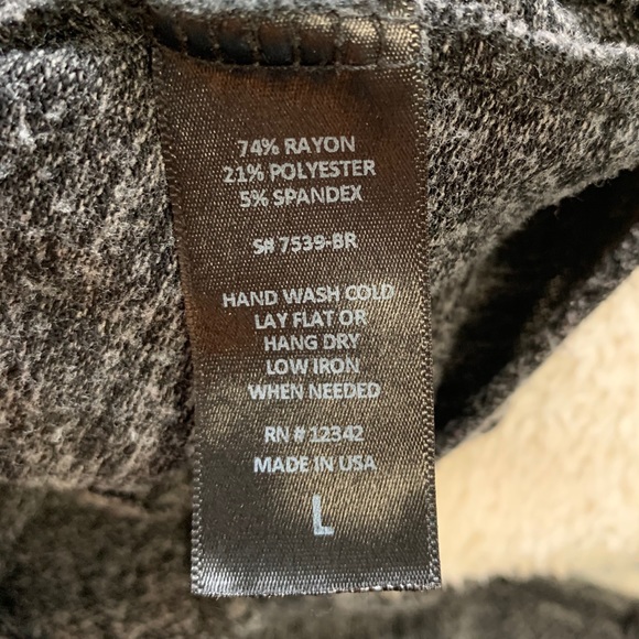 Gray Top - Picture 6 of 6